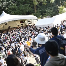 りんご音楽祭＝田舎の街の都市型フェス。今年も160近くのアーティストが集結する