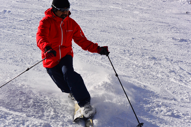 ピークパフォーマンスのスキーウェア マルーンジャケット がロングセラーを続ける理由を検証してきました Akimama アウトドアカルチャーのニュースサイト
