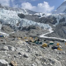 マカルー8,463m、“生きる”を噛み締めた岩田京子の６座目──その１